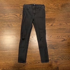 black high-rise jeggings